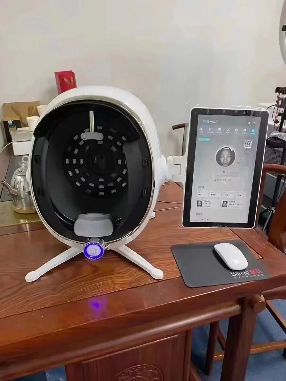 3D AI Skin Analysis Machine